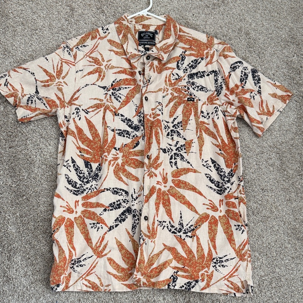 Billabong Men's Short Sleeve Button-Up Shirt - Cream & Rust & Black